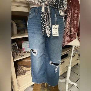 Kenzie, the wide leg true Vintage high-rise, distressed Jean 26